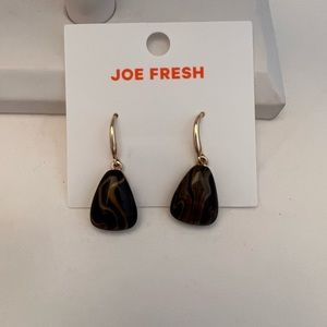 Joe Fresh beautiful Dangle Gold Purple Earrings Brand New
